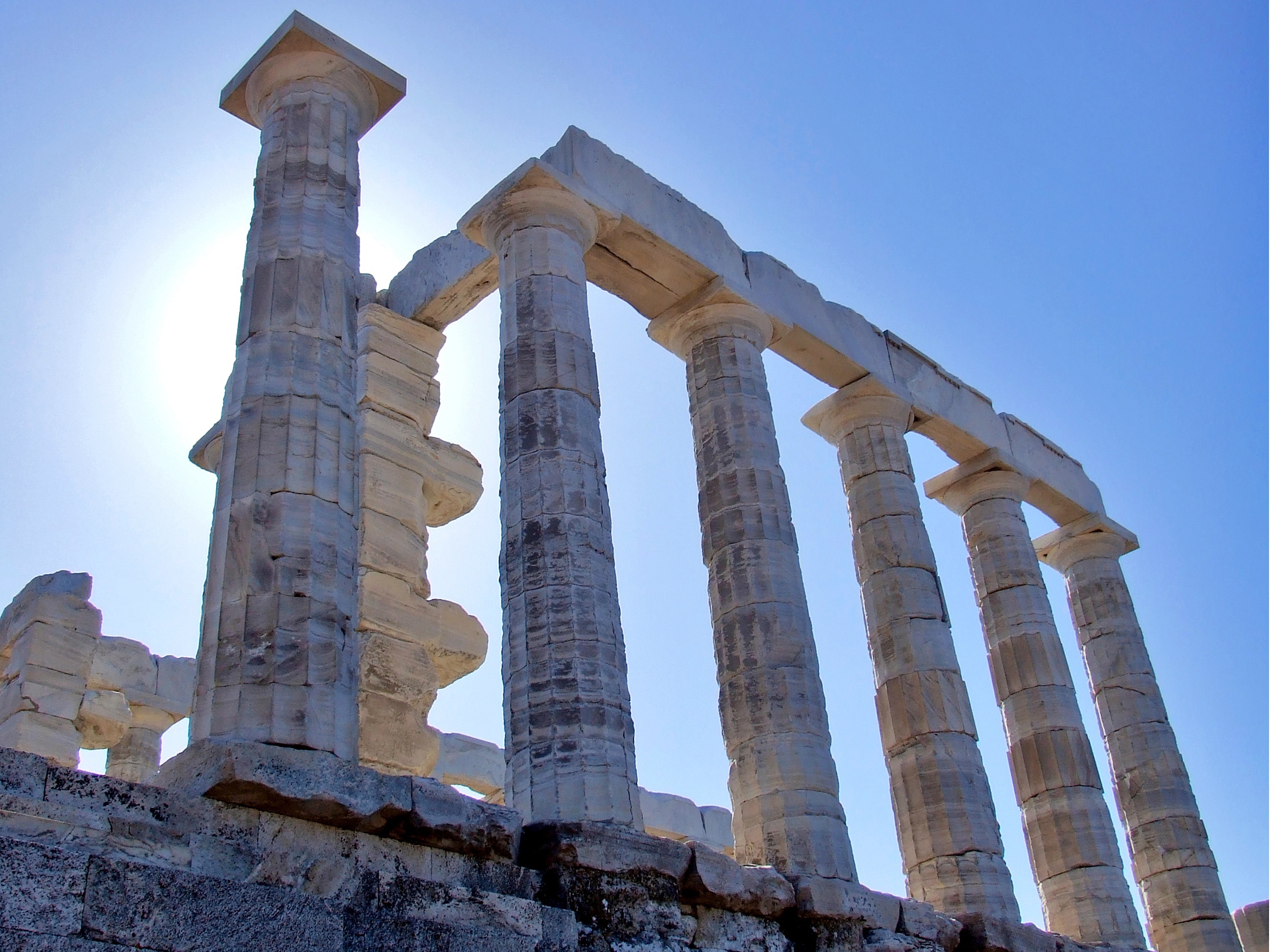 Μυστικές διαδρομές στο Σούνιο