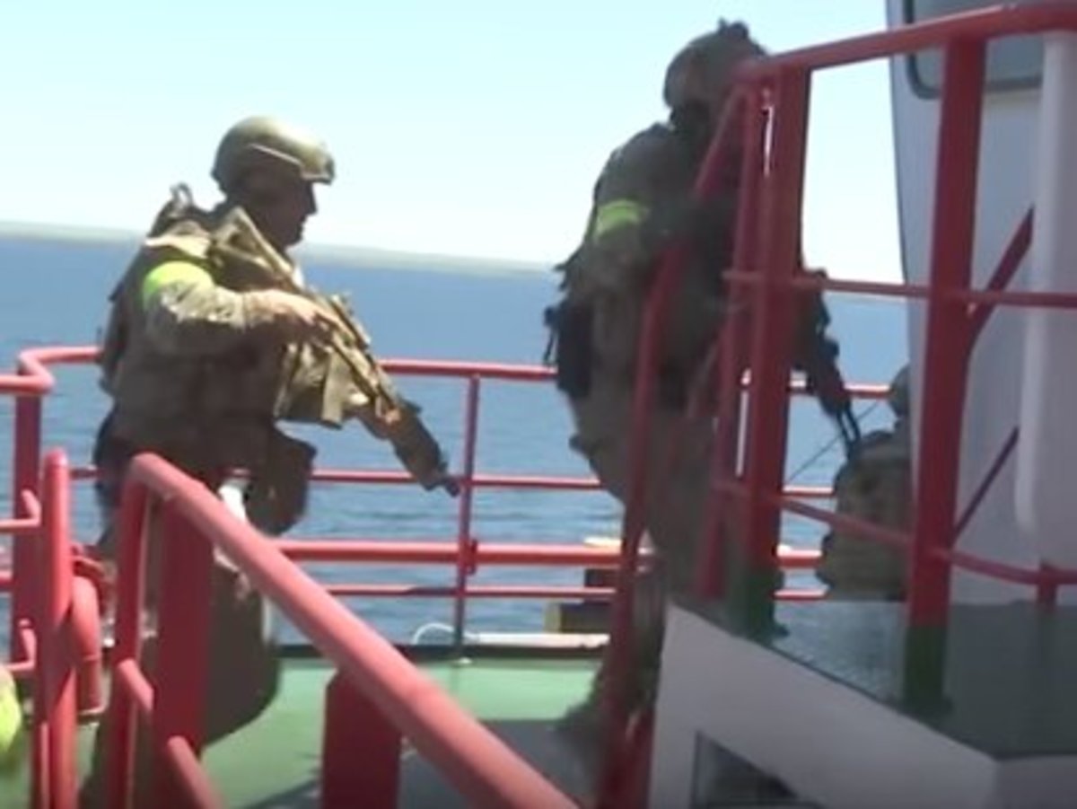 Έτσι εκπαιδεύονται οι Ρώσοι Κομάντο στην Κριμαία – Τι συμβαίνει [vid]