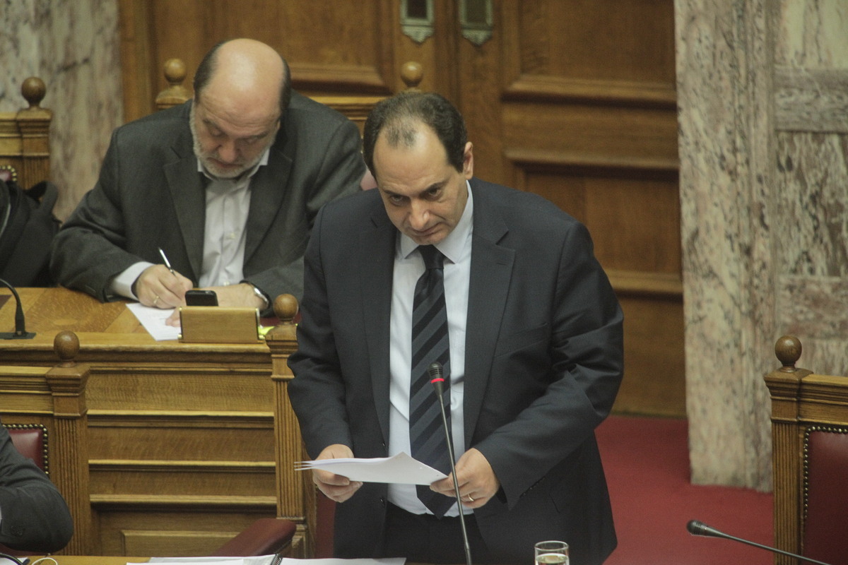 Σπίρτζης: Δεν θα κάνω πίσω παρά την λάσπη