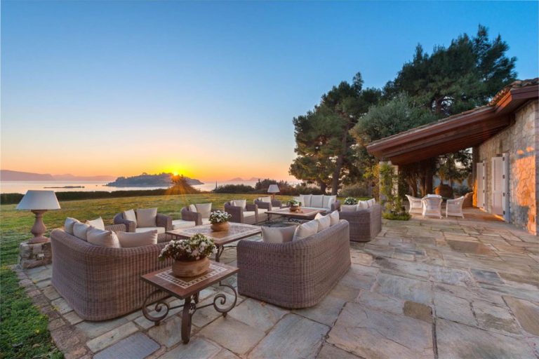 Αυτό είναι το πιο ακριβό σπίτι στην Ελλάδα: Ένας παράδεισος επί γης! [pics, vid]