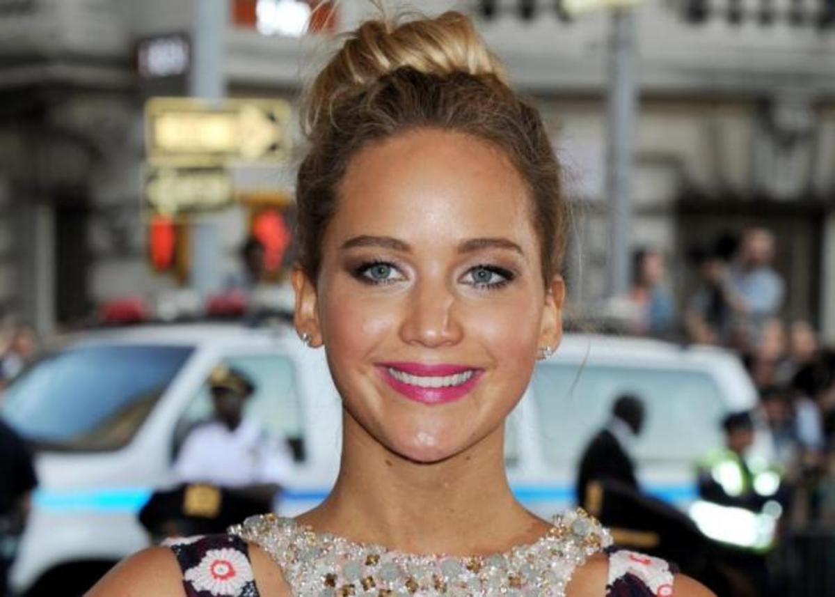 Η Jennifer Lawrence έχει τώρα τα μαλλιά των Αγγέλων της Victoria Secret!