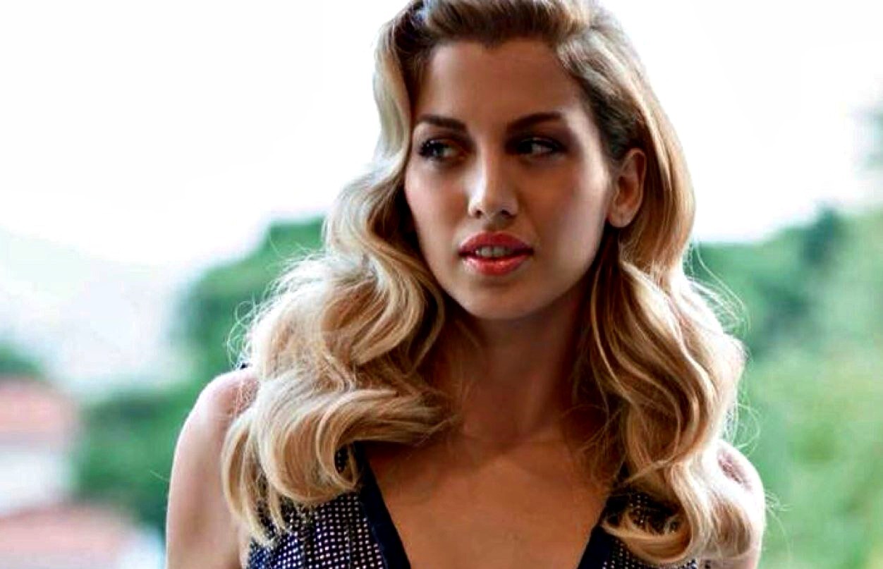 Σμπαράλια… η Κωνσταντίνα Σπυροπούλου