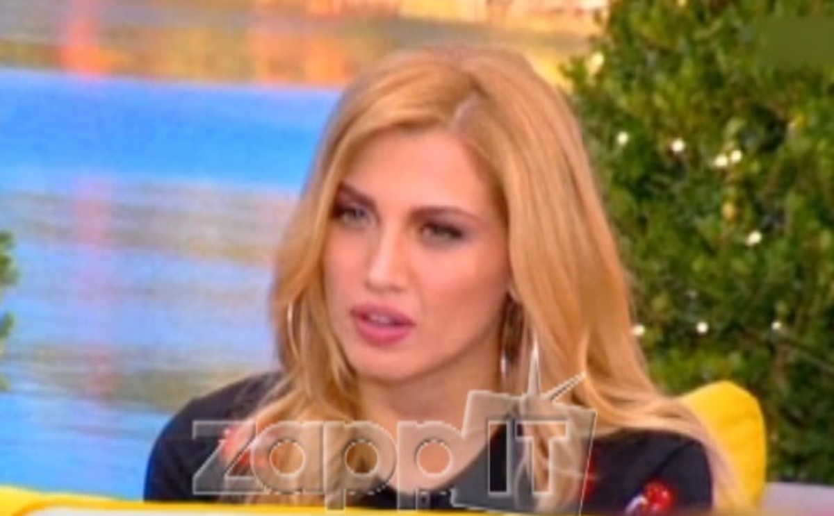 «Η Σπυροπούλου πάει στον Alpha με το τρίκυκλο! Κάθεται πίσω στην καρότσα και…»