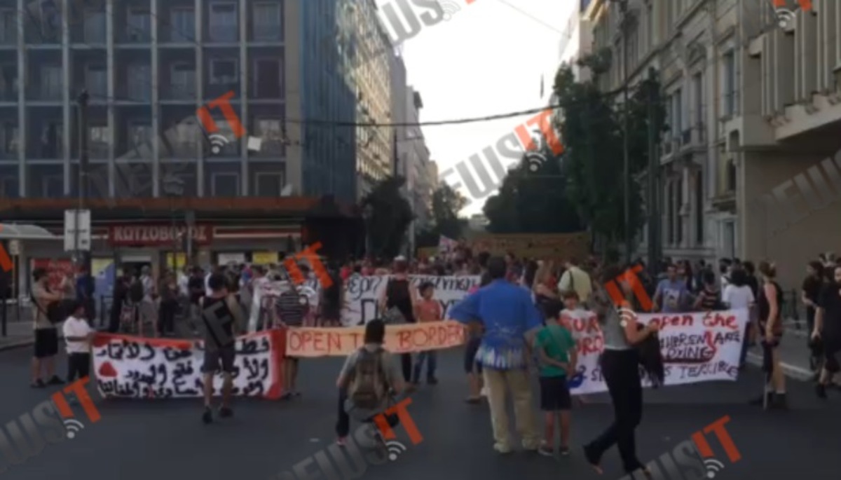 Πορεία αντιεξουσιαστών στην Αθήνα