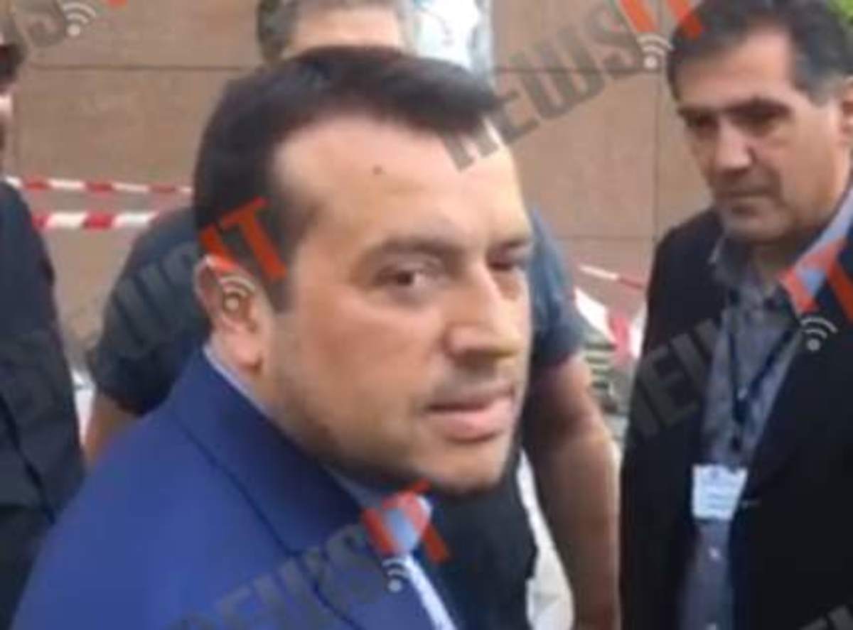 Παππάς για τηλεοπτικές άδειες