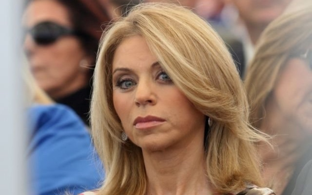 Έλλη Στάη: «Δέχομαι απειλές! Με πήρε ο γιος μου και μου είπε… Μαμά, σε παρακαλώ πολύ, φοβάμαι»!