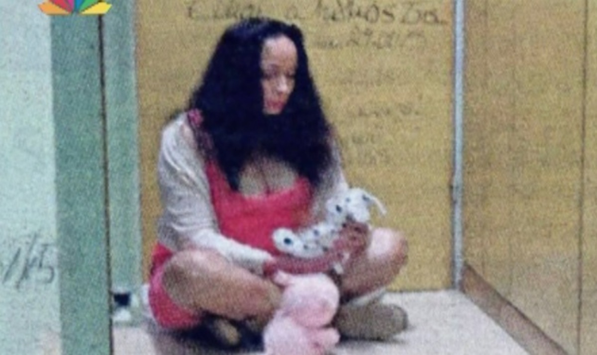 Βίκυ Σταμάτη: Οι φωτογραφίες μέσα από το Δρομοκαΐτειο και όσα έλεγε ο δικηγόρος της