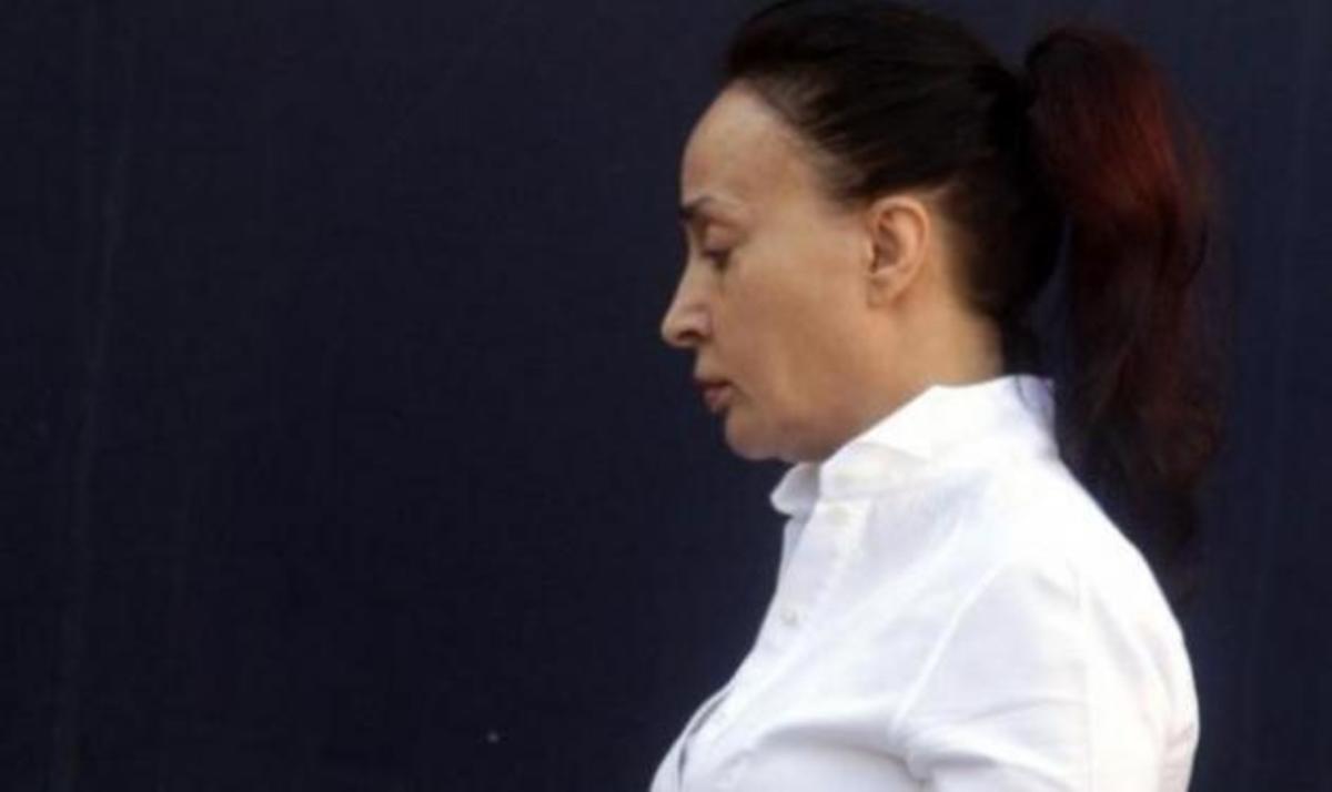Η κατάρρευση της Βίκυς Σταμάτη! Ζητάει συνεχώς τον γιο της