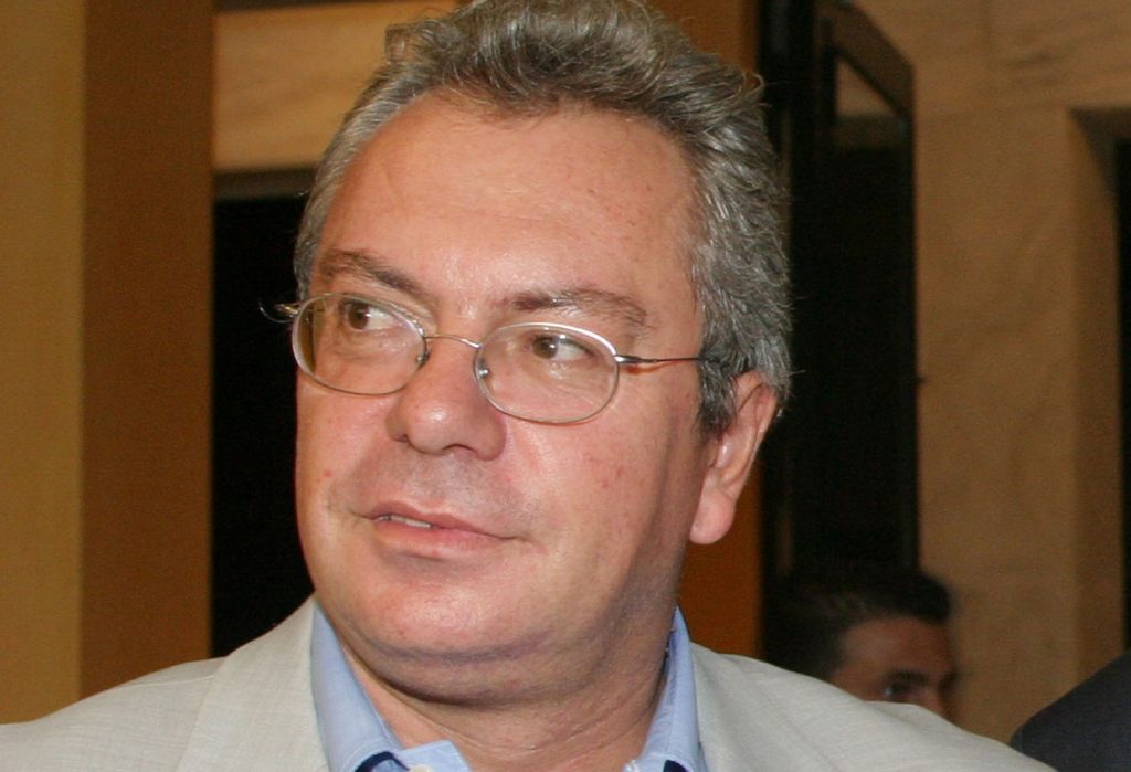 Κρίσιμη η κατάσταση της υγείας του Σταμάτη Μαλέλη