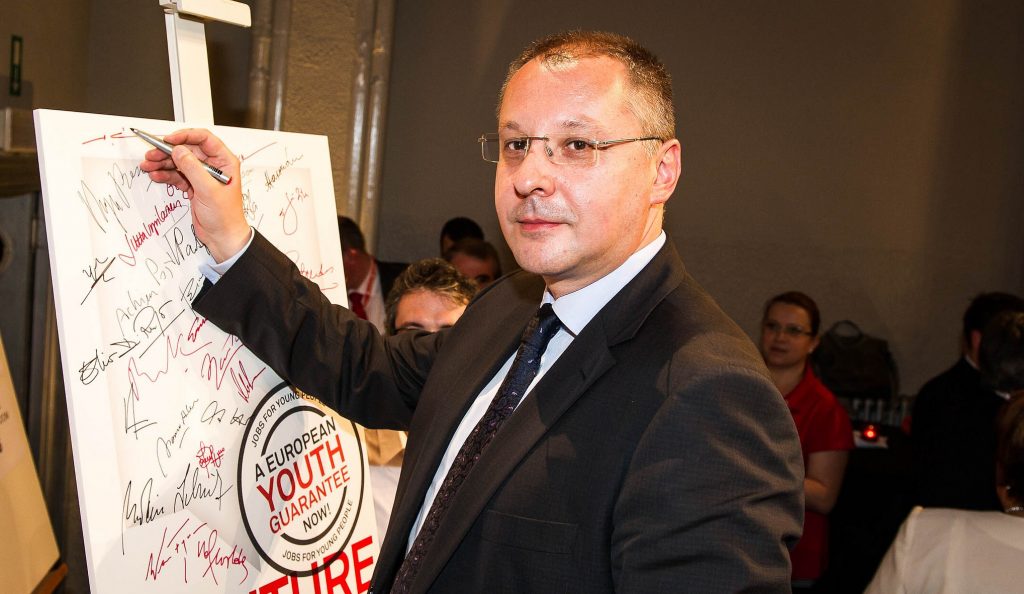 Οι Βούλγαροι σοσιαλιστές εκλέγουν νέο αρχηγό