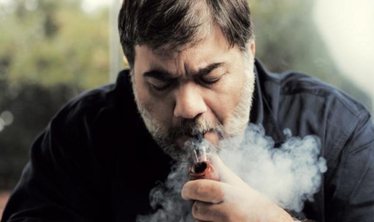 Δημήτρης Σταρόβας: Οι δύσκολες ώρες με το σπίτι του, που κάηκε ολοσχερώς και ο τζόγος!