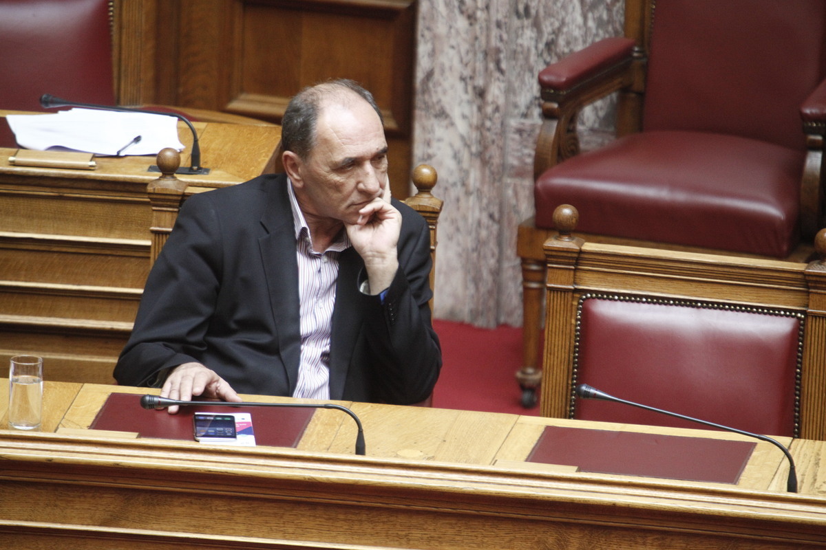 Σταθάκης κατά Στουρνάρα μέσω… ΝΔ! «Δεν μας κόστισε 86 δις η διαπραγμάτευση»