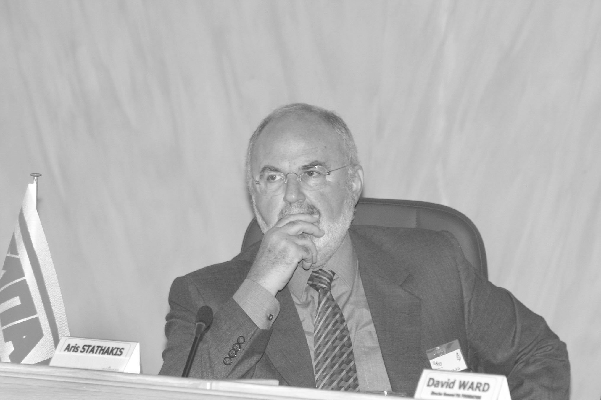 Τη Δευτέρα το τελευταίο “αντίο” στον Άρη Σταθάκη