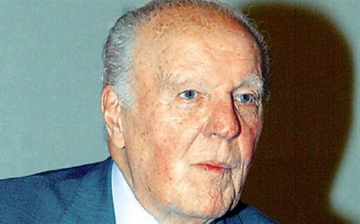 Έφυγε από τη ζωή ο πρέσβης ε.τ. Στέφανος Σταθάτος