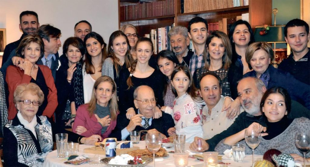 ΠΗΓΗ: ΕΘΝΟΣ ΤΗΣ ΚΥΡΙΑΚΗΣ