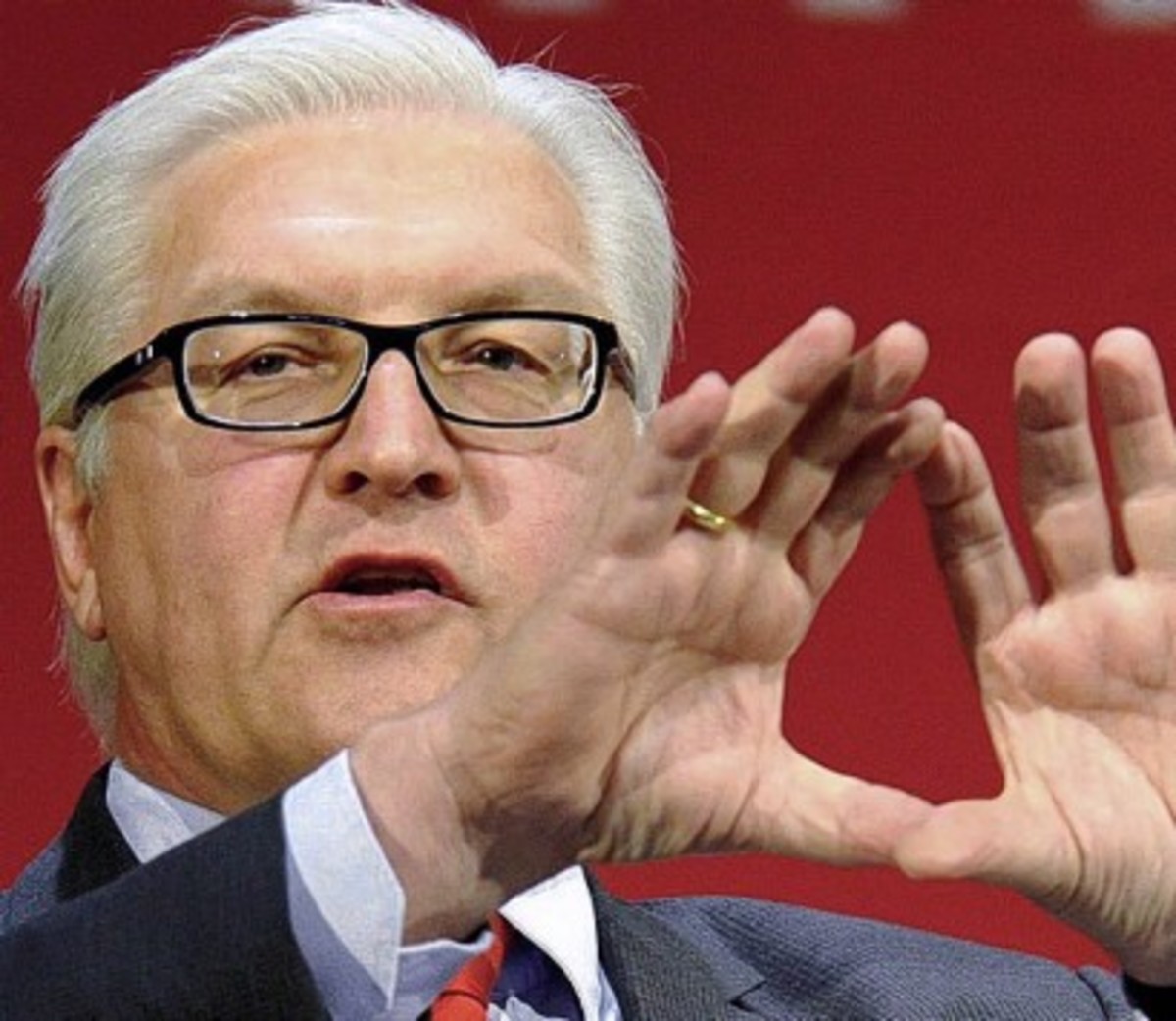 “Αναπόφευκτο νέο κούρεμα του ελληνικού χρέους”