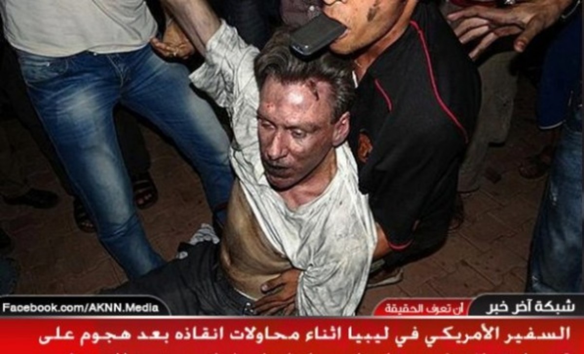 “Ξήλωσαν” το μισό Στέϊτ Ντηπάρτμεντ για τον θάνατο του αμερικανού πρέσβη στην Λιβύη
