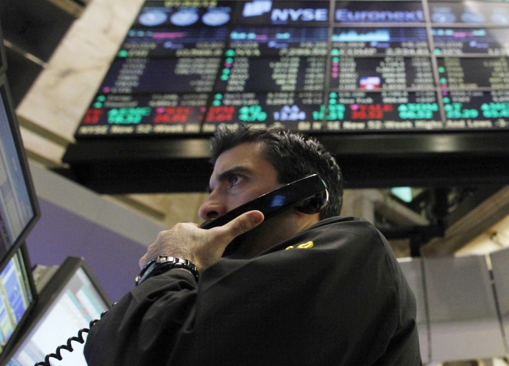 Πανικοβλήθηκαν οι σορτάκηδες