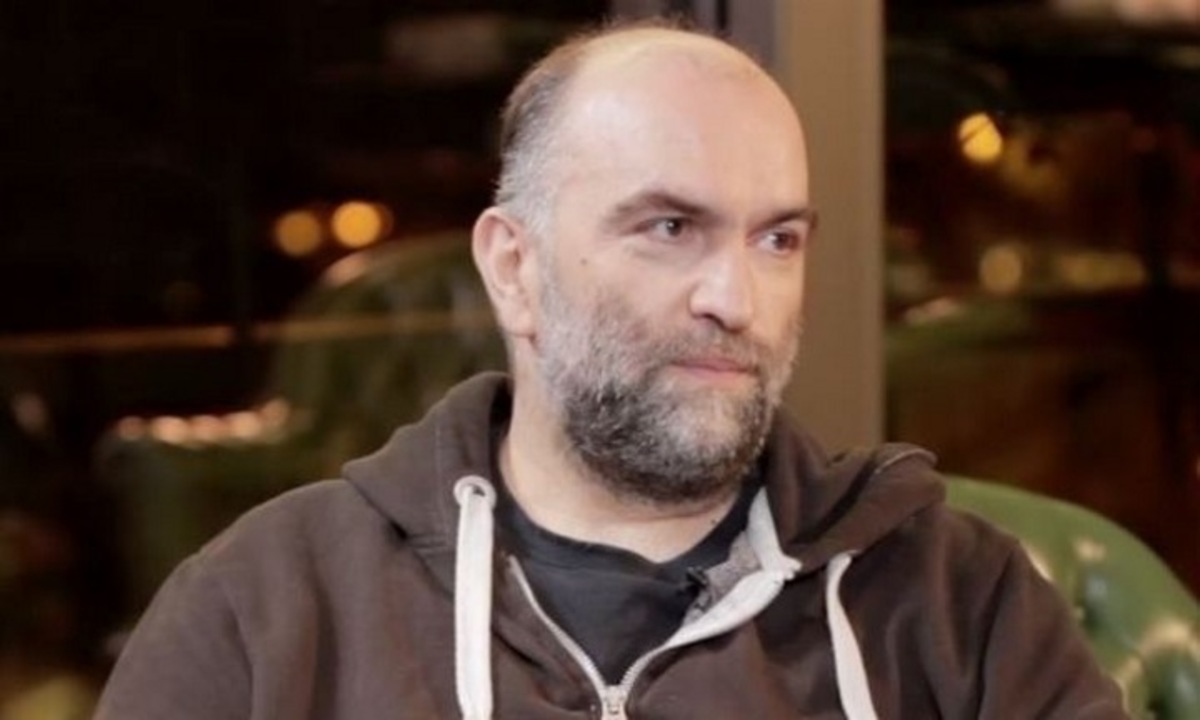 Μπάμπης Στόκας: «Δεν μου λείπουν οι Πυξ Λαξ γιατί…»