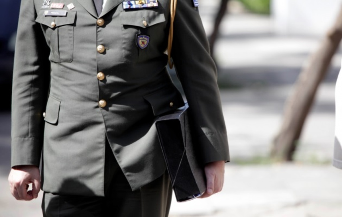 Αναδιοργάνωση ξεχάστε τη – Το Αμυνταίο “μένει”! Άρθρο του Λουκά Δημάκα