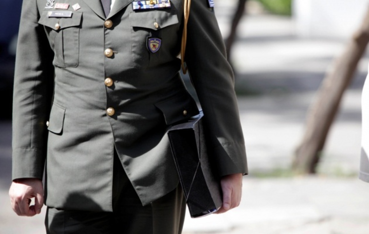 “Περικοπές τέλος στα λόγια, όμως τα γραπτά άλλα δείχνουν”