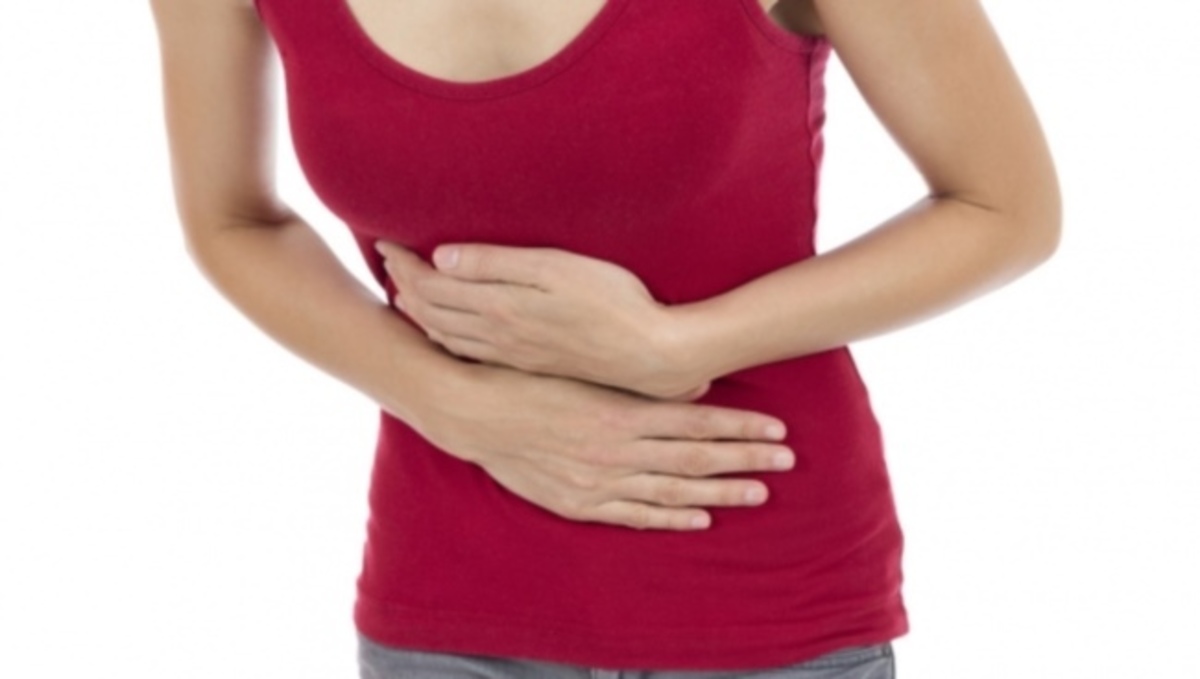 Τι να φάτε για να σας περάσει γρήγορα κάθε στομαχόπονος – 4 βασικές τροφές