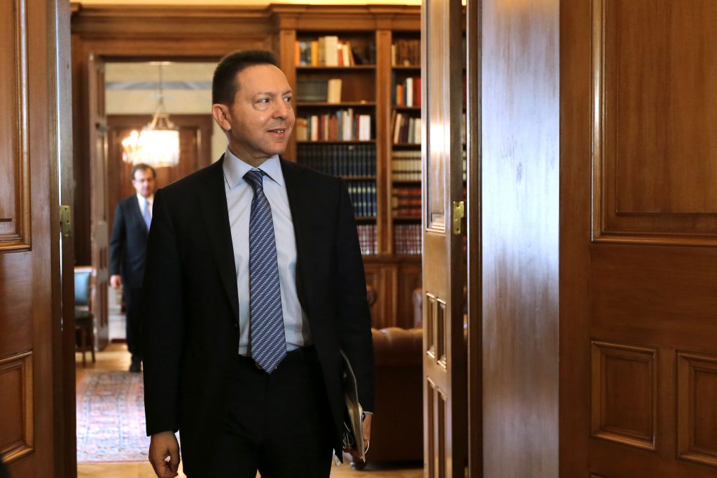 Ο Γιάννης Στουρνάρας παρουσιάζει τον «Ψυχρό εμφύλιο»