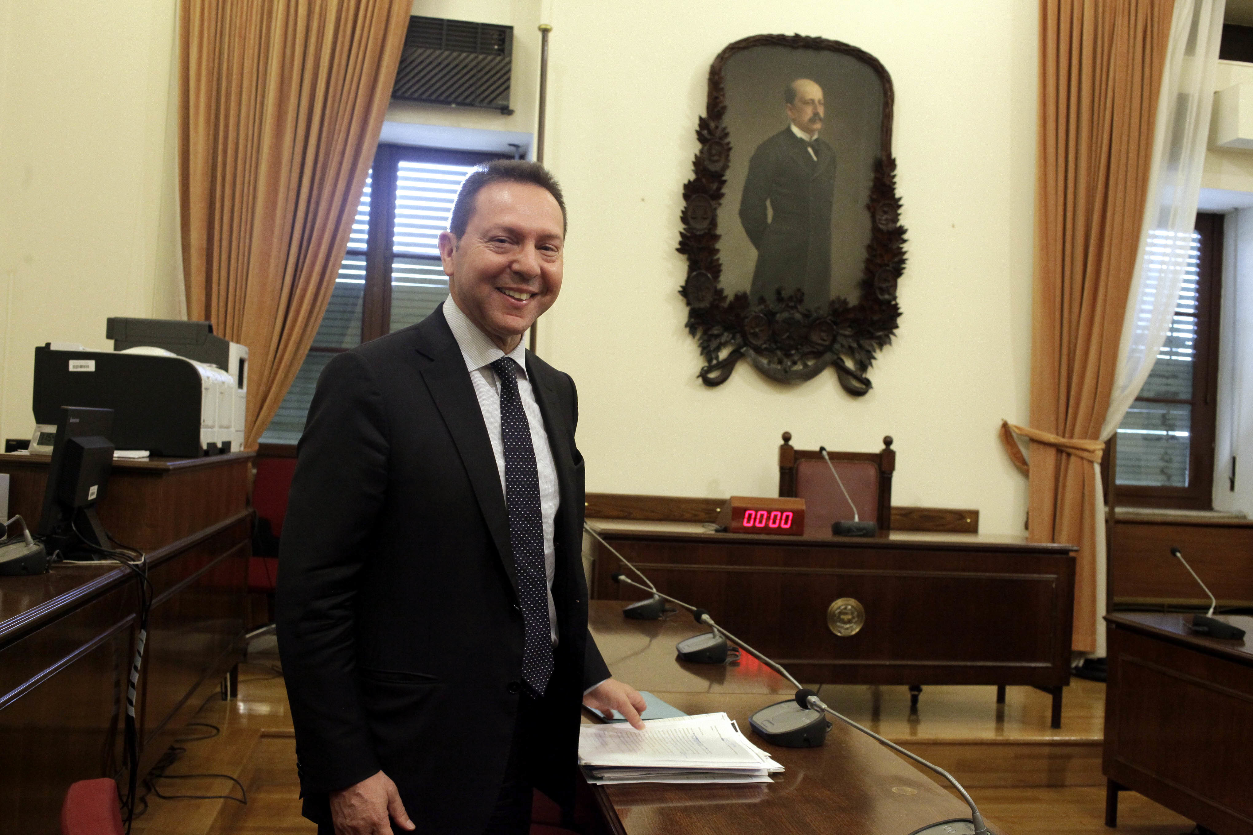 Με σκορ… 10-7 εγκρίθηκε ο διορισμός του Γιάννη Στουρνάρα στην ΤτΕ