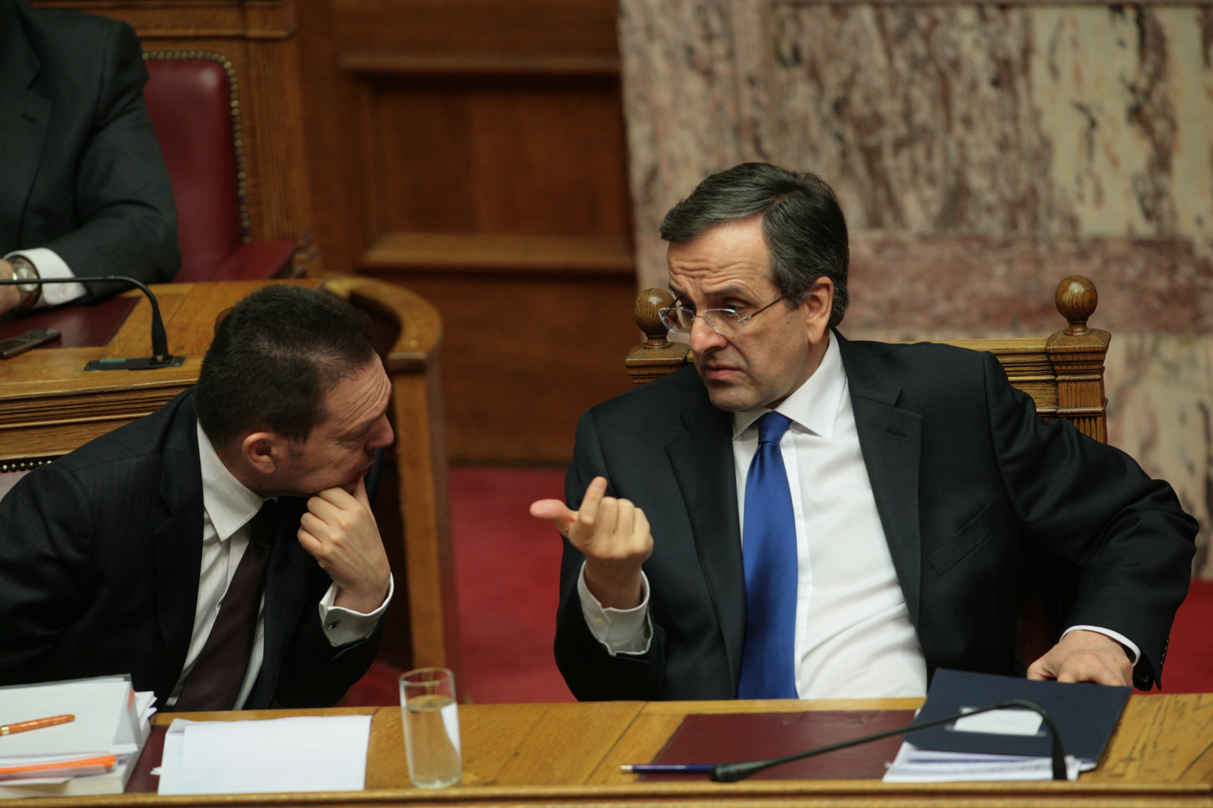 Έκτακτη σύσκεψη Σαμαρά – Στουρνάρα εν όψει Τρόϊκας