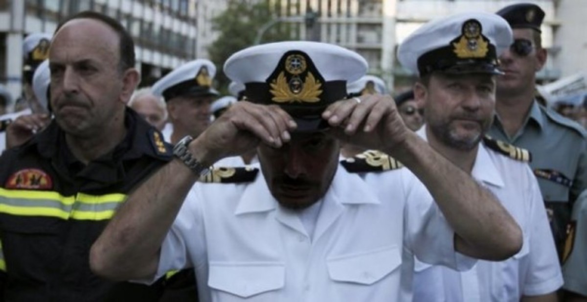 Μείον 40% το εφάπαξ στρατιωτικών