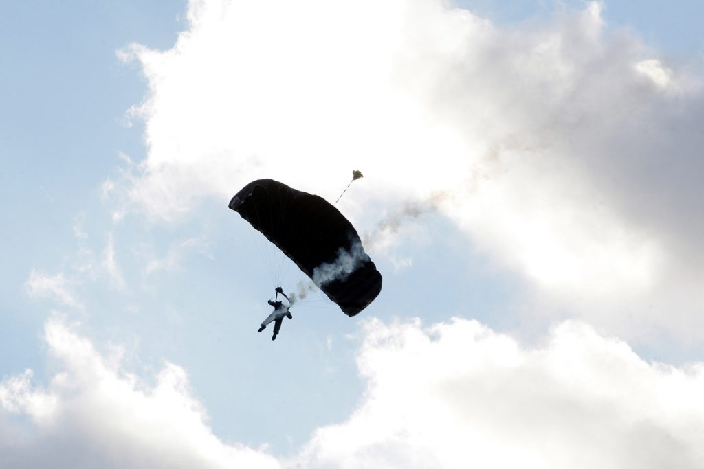 Αλεξιπτωτιστής διαγνώστηκε με μηνιγγίτιδα – Συναγερμός στο ΓΕΣ