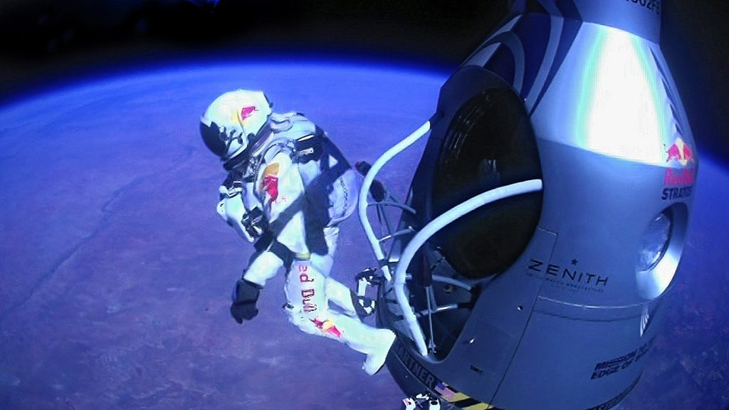 RED BULL STRATOS: Τα 4:19’’ της ελεύθερης πτώσης από το διάστημα (ΦΩΤΟ & VIDEO)