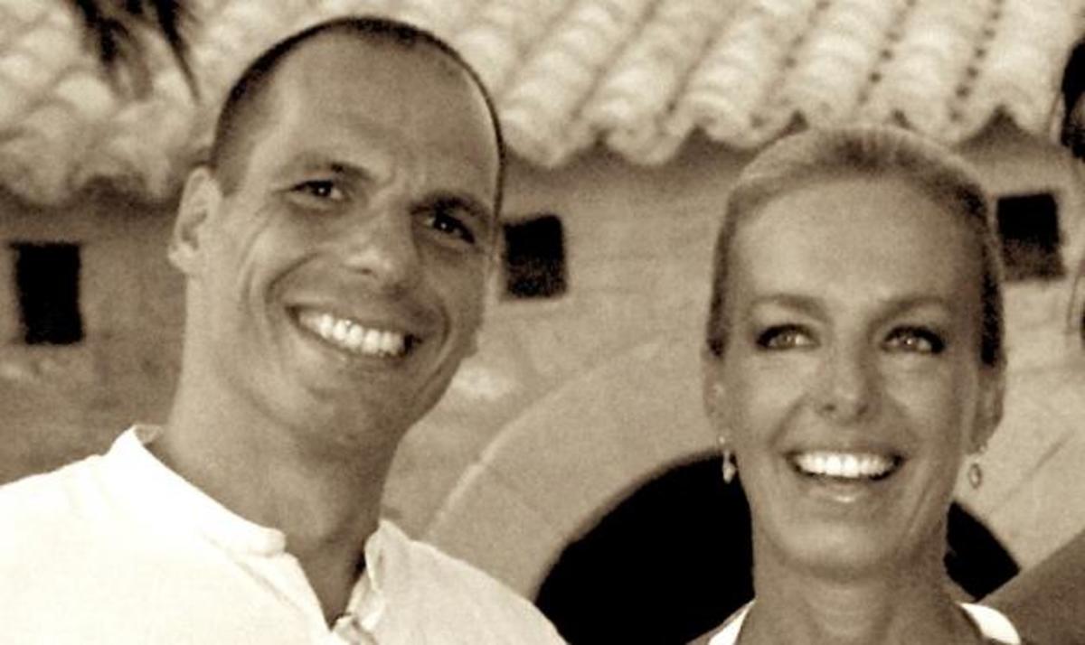 Όλα όσα αποκαλύπτει η Δανάη Στράτου για τον συζύγό της, Γιάνη Βαρουφάκη