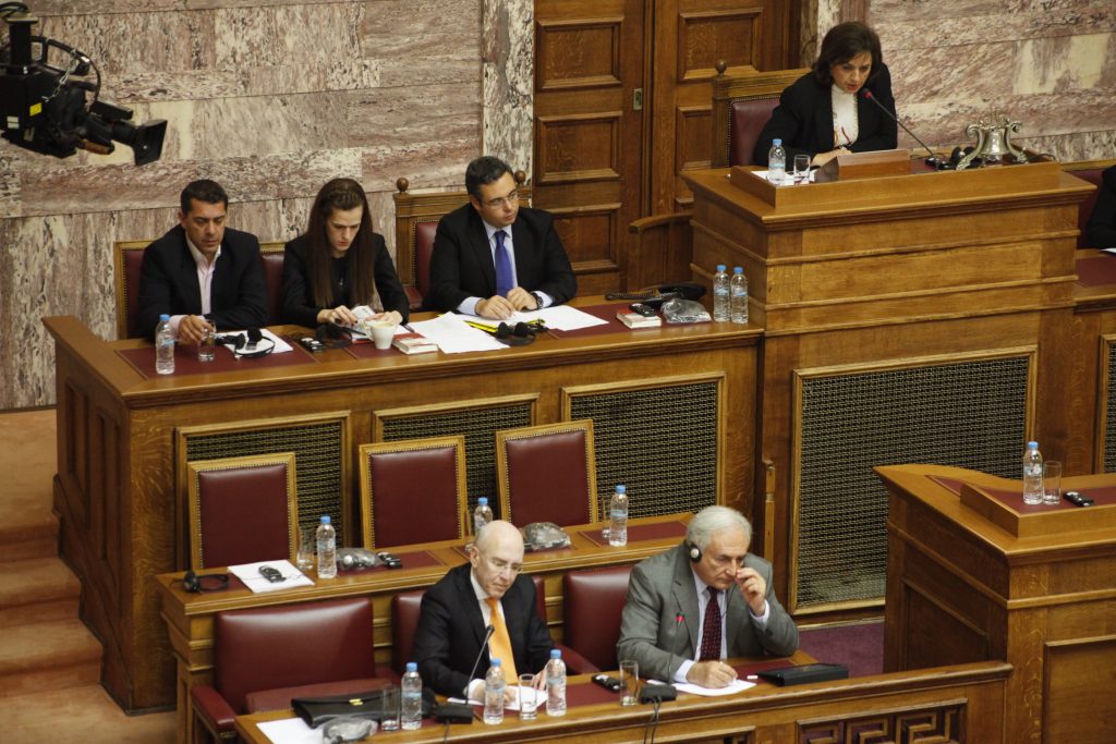 Στρος Καν: Ζήτησε μείωση μισθών και κάρφωσε την κυβέρνηση: “Αργήσατε να έρθετε στο ΔΝΤ”