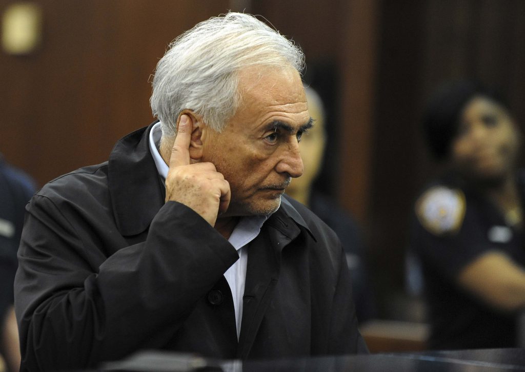 Βάρεσε ”κανόνι” ο Στρος Καν μετά την αυτοκτονία συνεργάτη του