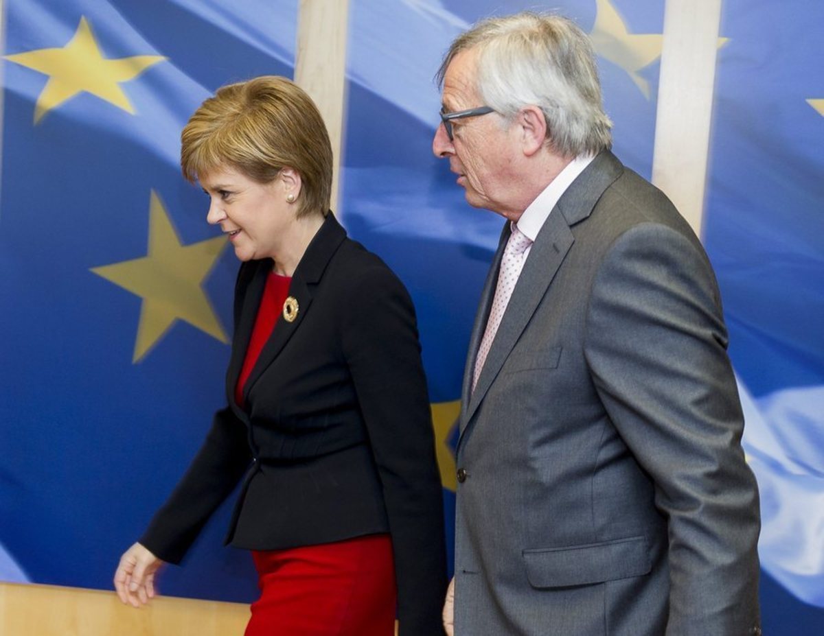 Οι Βρυξέλλες κλείνουν την πόρτα και η Γερμανία την… ανοίγει για ένταξη της Σκωτίας στην Ε.Ε. – Απειλή βέτο από το Εδιμβούργο