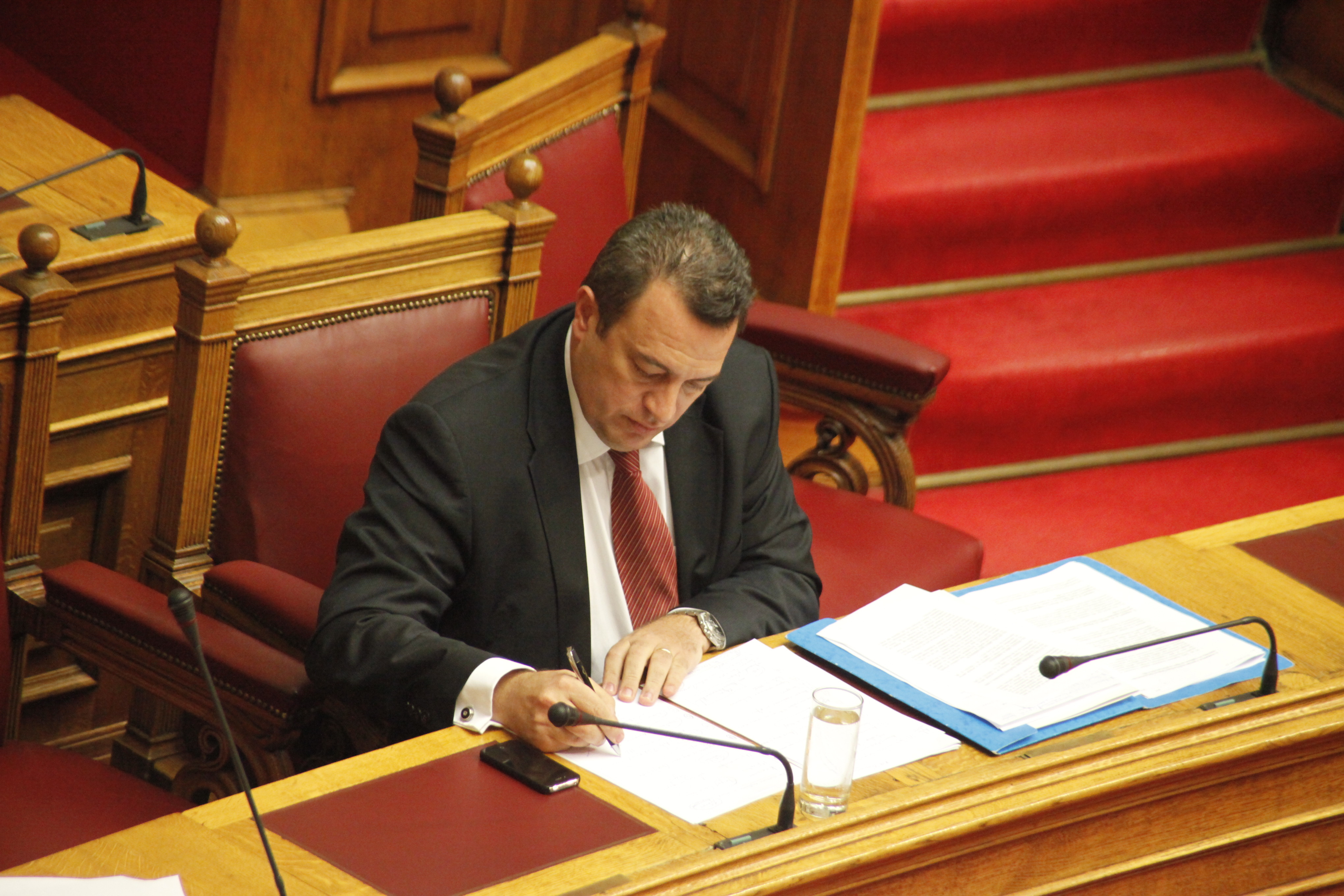 ΥΠΕΣ: Επιχορηγεί 99 Δήμους με 362,7 εκ. ευρώ