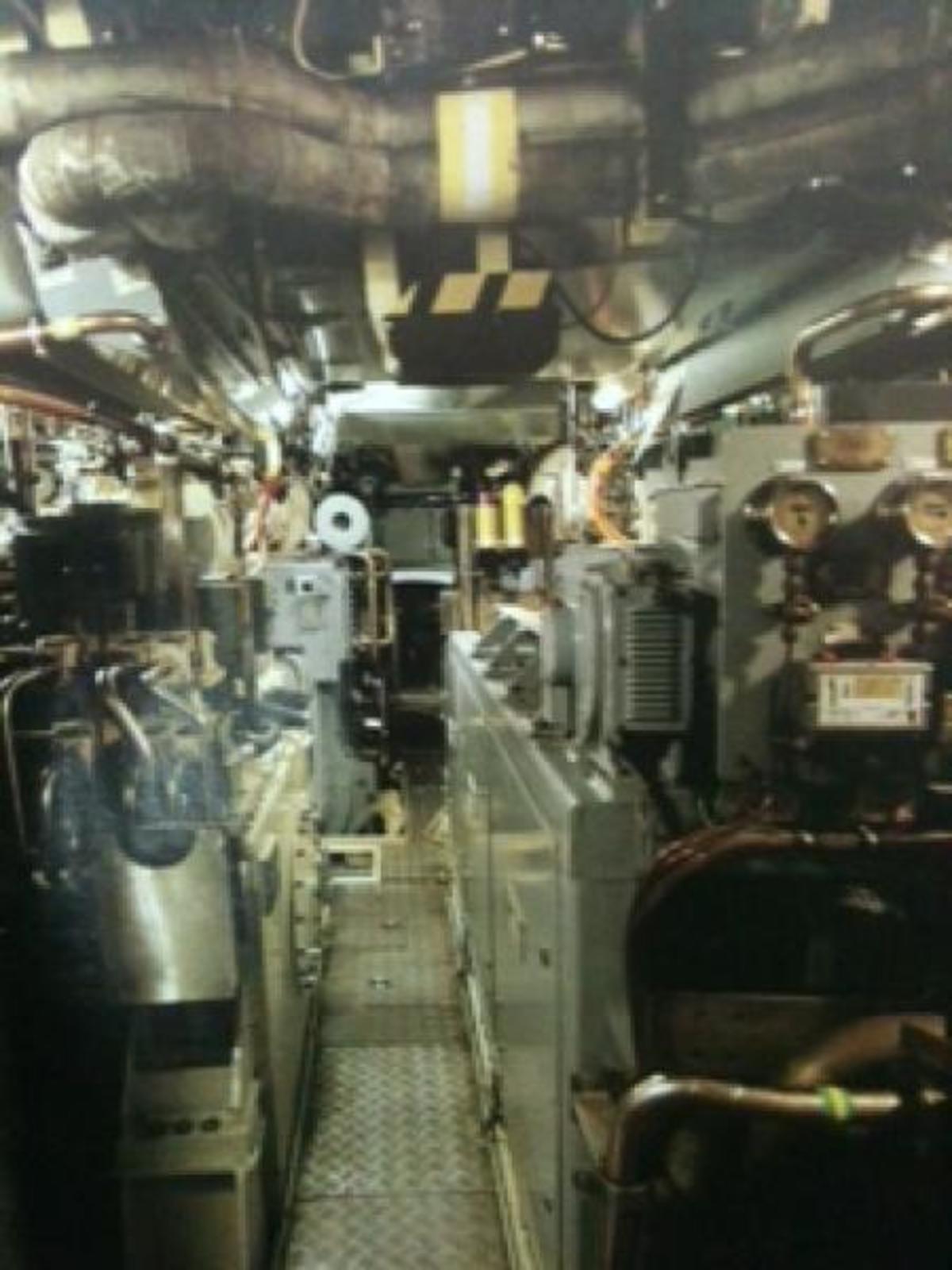 “Τυφώνας” Καρατζαφέρης για διαρροή 40 φωτό των νέων υποβρυχίων! ΔΕΙΤΕ ΤΙΣ ΦΩΤΟ