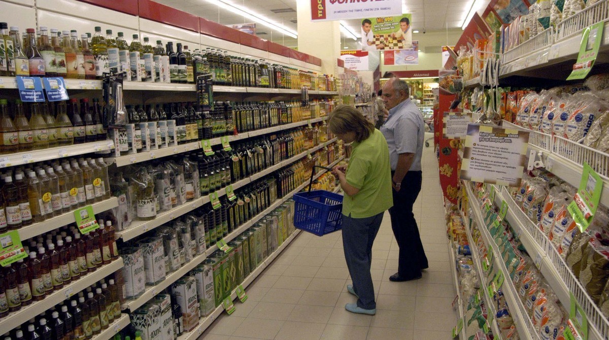 Κόλαφος το υπουργείο Εργασίας για τα super market Καρυπίδη