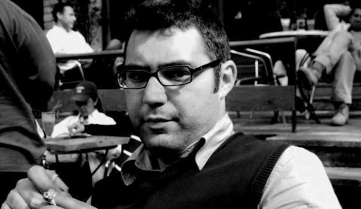 Πέθανε σε ηλικία 36 ετών ο δημοσιογράφος Σωτήρης Σβανάς