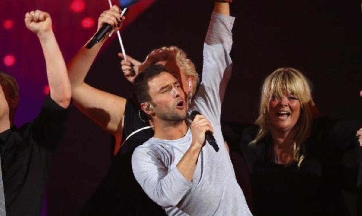 Eurovision 2015: Ο Σουηδός νικητής χόρευε γυμνός σε gala της gay κοινότητας της χώρας του!