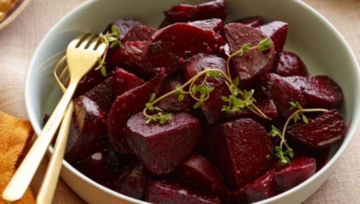 Δείτε τι θα γίνει στο σώμα σας αν τρώτε κάθε μέρα 100γρ παντζάρια