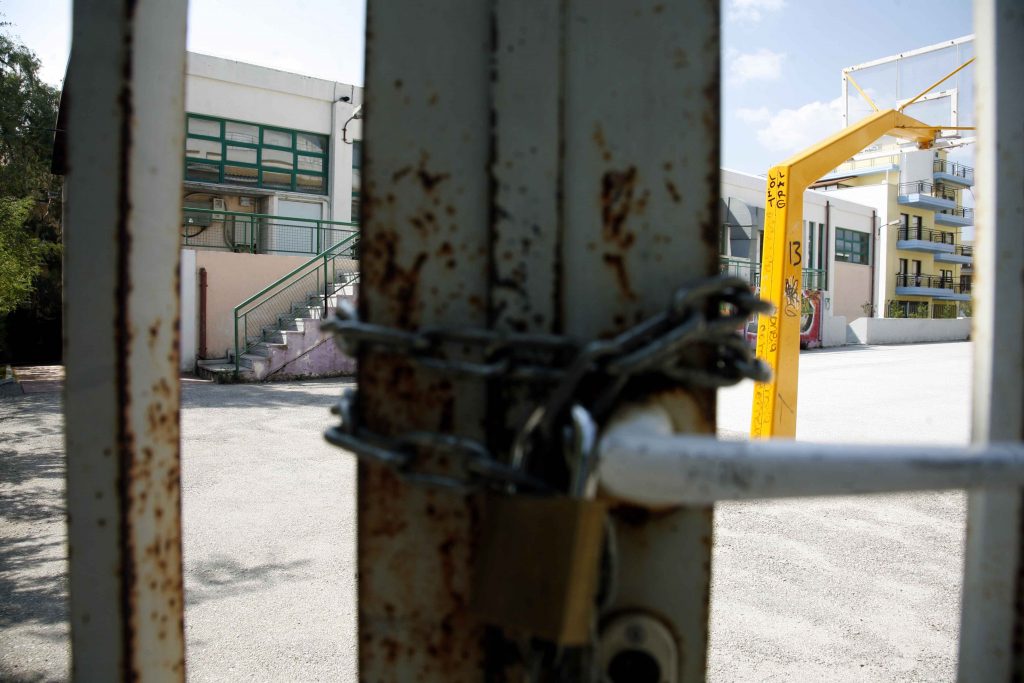 Yπ. Παιδείας: Όσες ειδικότητες καταργηθούν στα τεχνικά λύκεια θα καλυφθούν από τα δημόσια ΙΕΚ