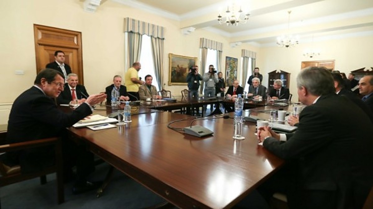 Κυπριακό: Προσχέδιο για κοινό ανακοινωθέν κατέθεσε η ε/κ πλευρά, το αποσύρει εάν…