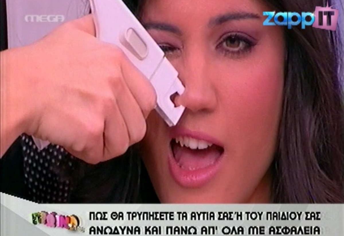 Η Συνατσάκη έκανε piercing στη μύτη της την ώρα της εκπομπής!