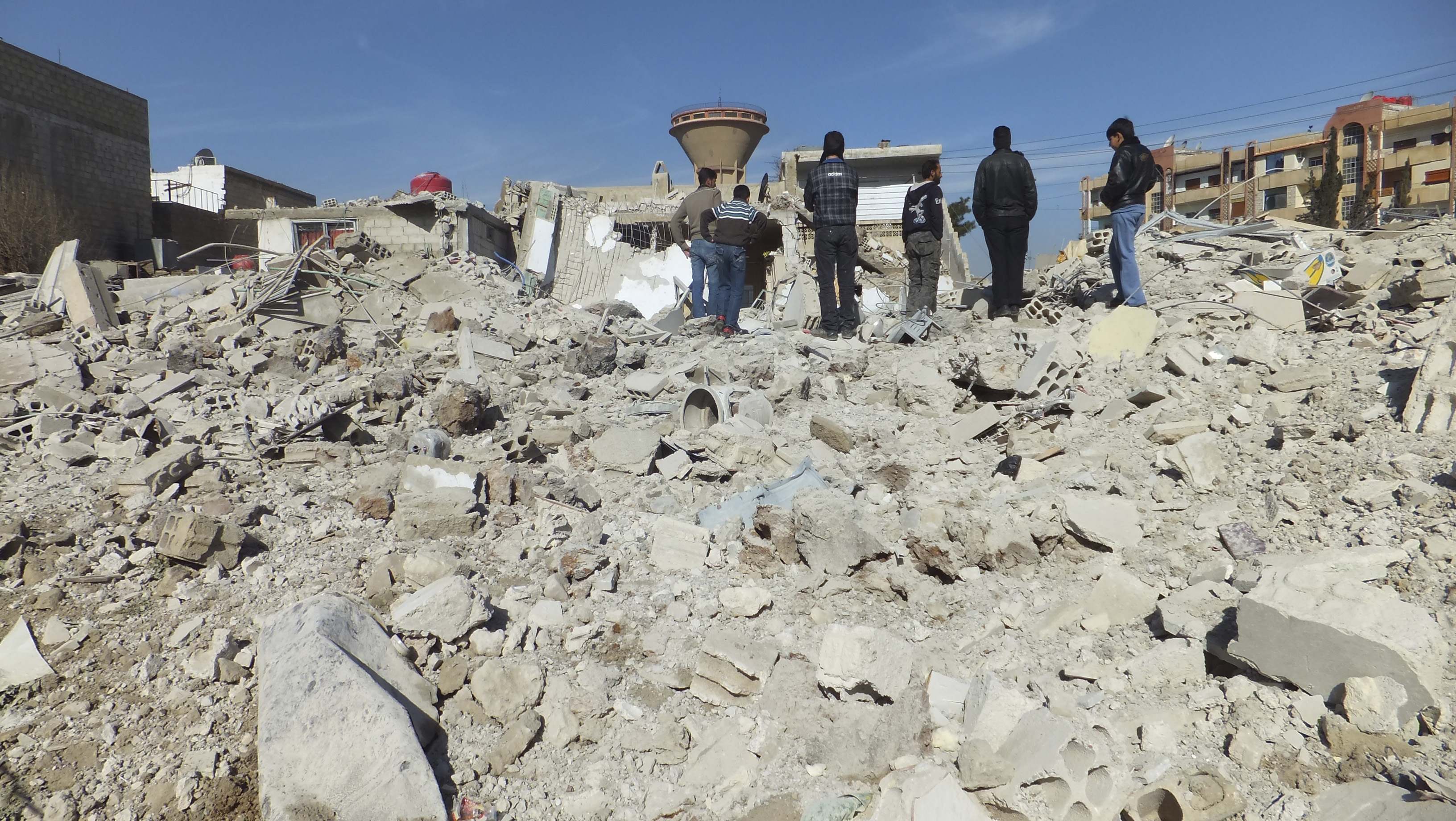 Νέα σφαγή με 106 θύματα από τον συριακό στρατό