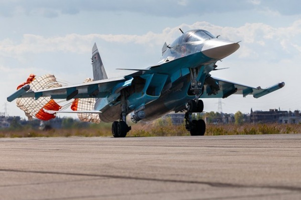 Οι Ρώσοι σφυροκοπούν την Συρία (ΒΙΝΤΕΟ)