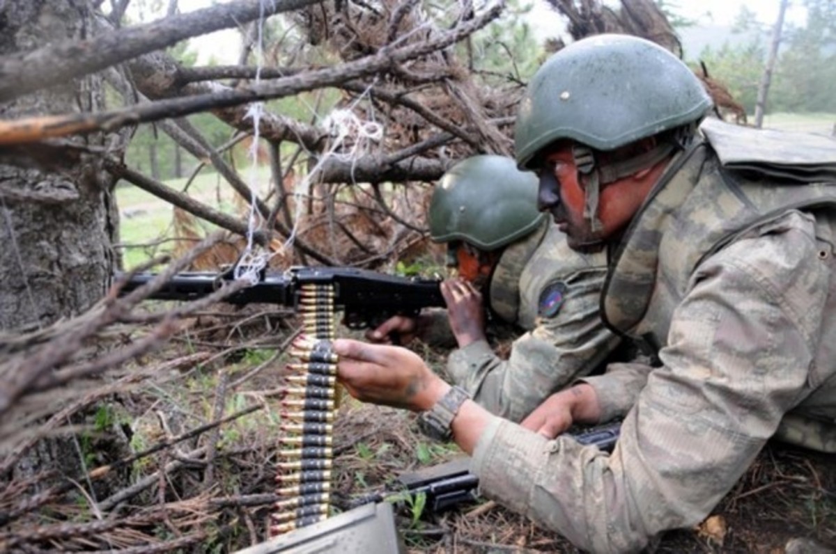 Έτοιμη για εισβολή στην Συρία η Τουρκία