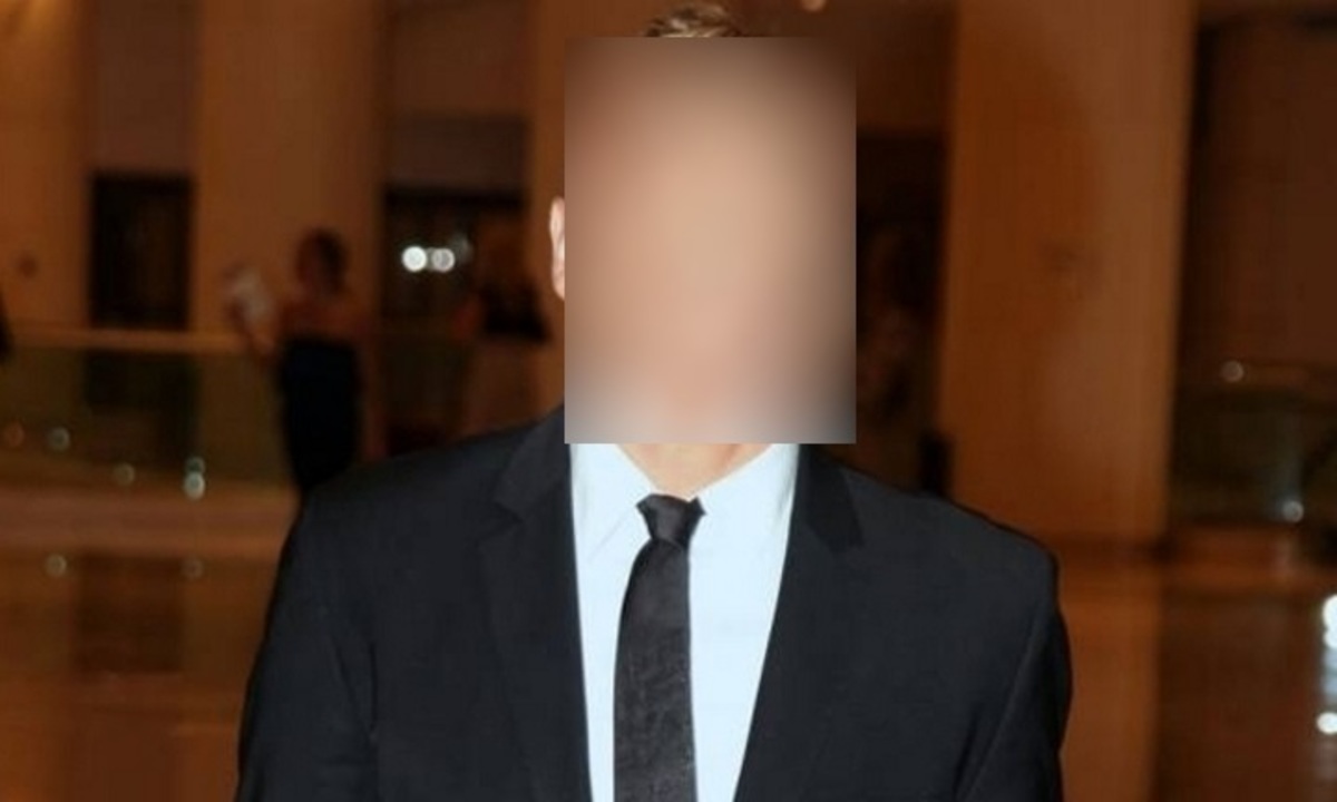 «Στον στρατό ήμουν κάτι σαν “Η Αλίκη στο Ναυτικό”»