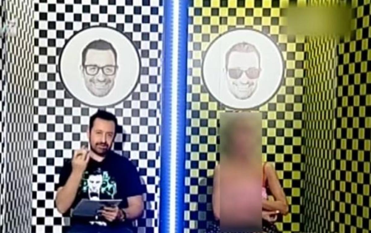 Τραγουδίστρια παραδέχεται…«Με φίλησε η Πάολα στο στόμα»